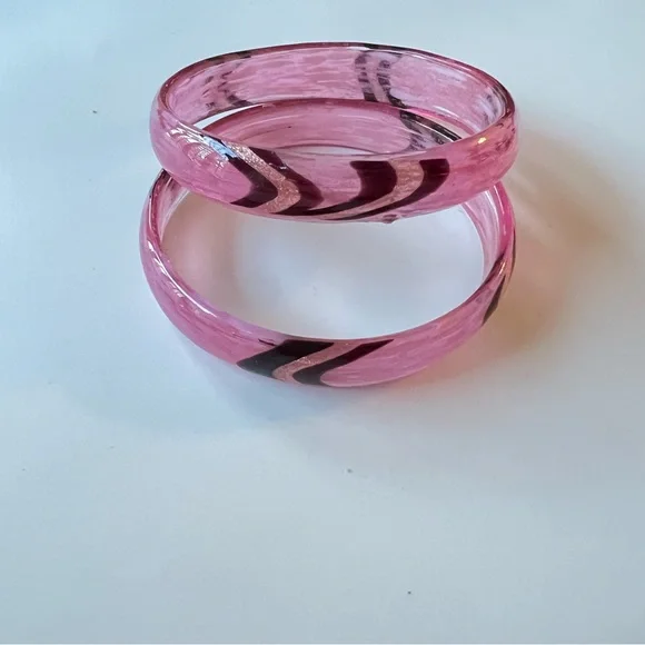 Glass bangles - Picture 4 of 4